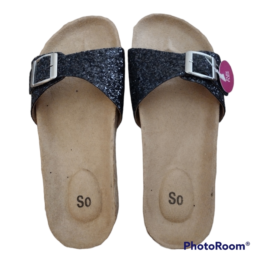 NIB SO Slide Sandals